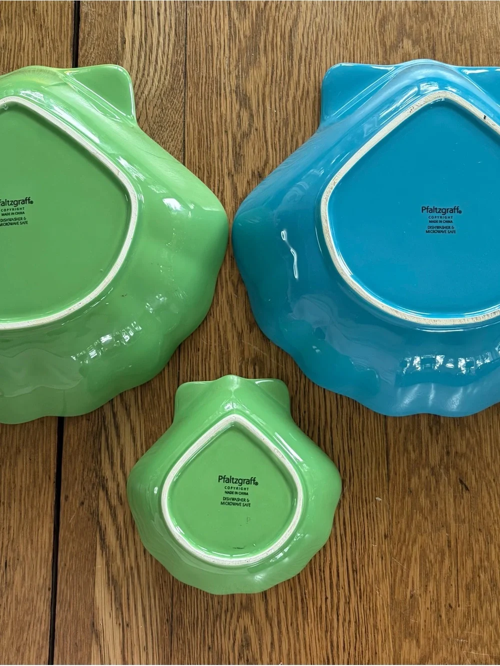 Pfaltzgraff Blue and Green Shell Bowls